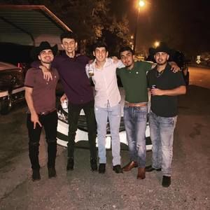 Meet your Posher, Leandro